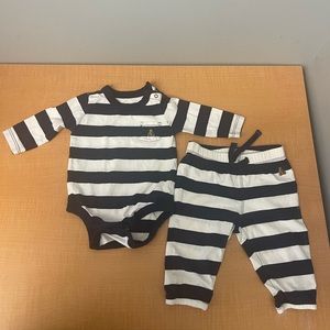 Baby Gap Blue & White Striped Onesie and Pants Set- Great Condition 3-6 months